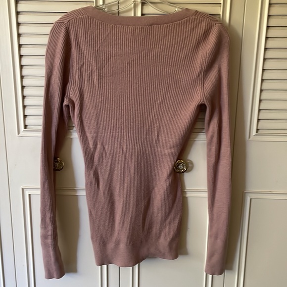 Express Fitted Top - Picture 4 of 5